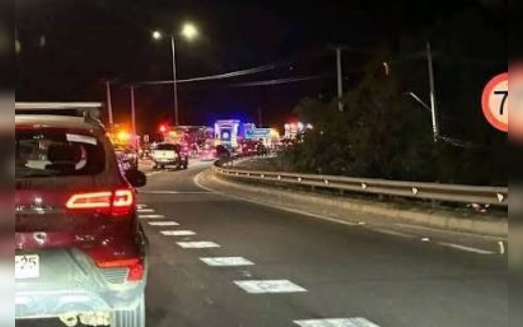 Tres lesionados en un nuevo accidente de tránsito en la “curva de la muerte” en La Calera