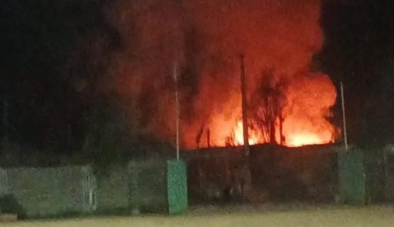 Tres locatarios afectados deja incendio en la feria junto al Parque Aconcagua