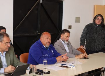 alcalde de quintero con dirigentes rurales