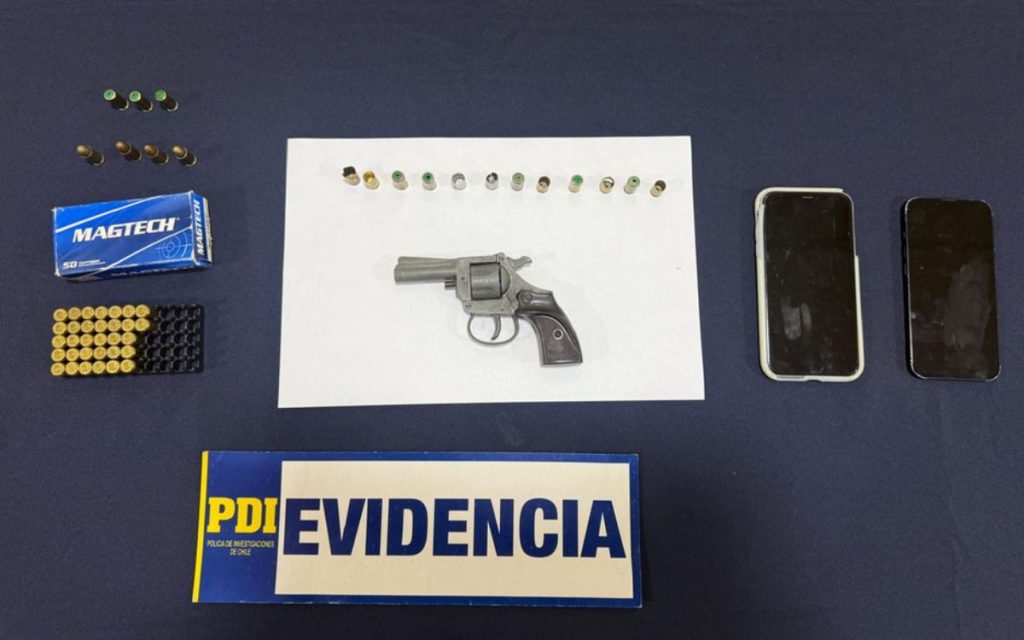 PDI incauta arma y detiene a dos personas en La Ligua