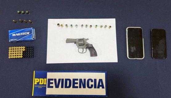 PDI incauta arma y detiene a dos personas en La Ligua