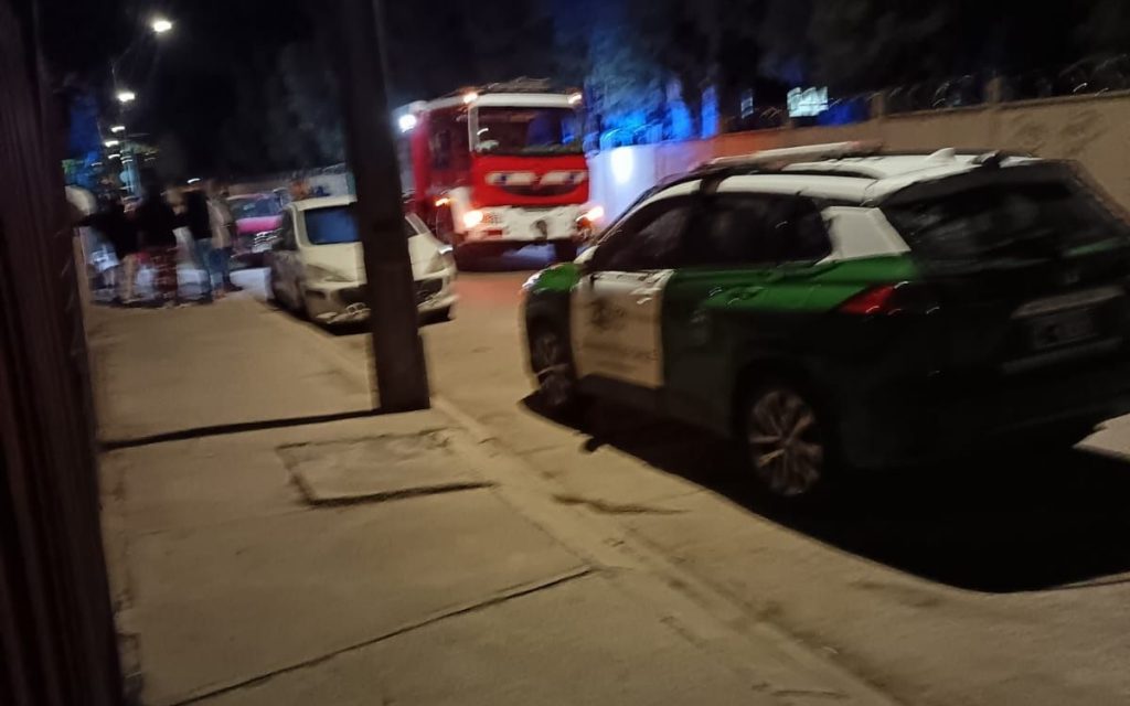 Quillota: Evacuaron a 27 vecinos tras fuga de gas por robo de medidor